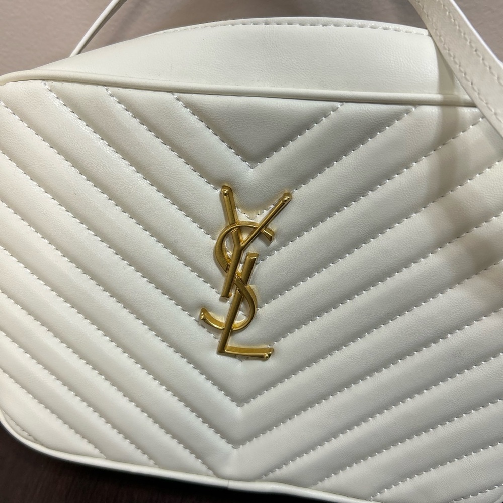 Fashionable Purse